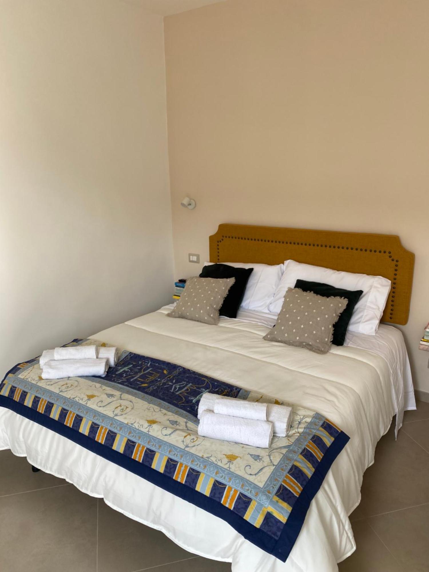 All'Imbrunire Exlusive Apartment Salerno Eksteriør billede